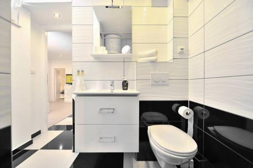 Kylpyhuone majoituspaikassa Luxury Apartment Of Split