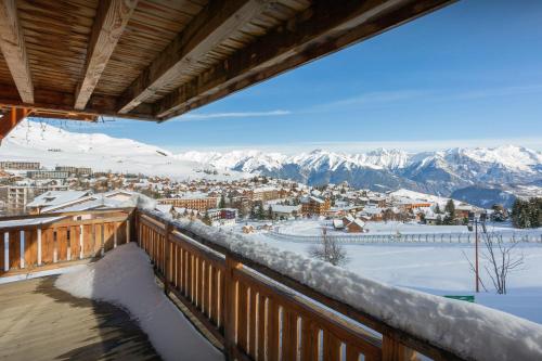 desde el balcón de un complejo en la nieve en Chalet Temaïa - OVO Network en La Toussuire