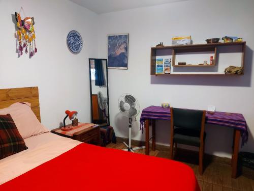 Postel nebo postele na pokoji v ubytování Habitación con baño privado acceso a cocina y terraza en Miraflores