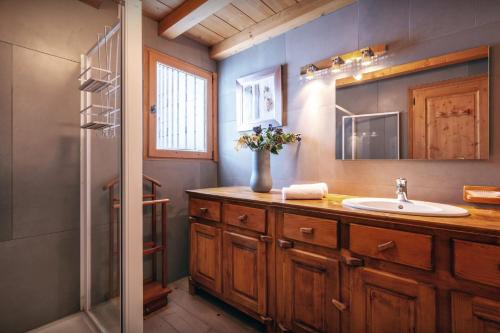 Bilik mandi di Chalet Timothy - OVO Network