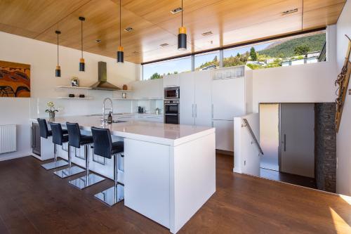 Kuhinja oz. manjša kuhinja v nastanitvi Amaroo