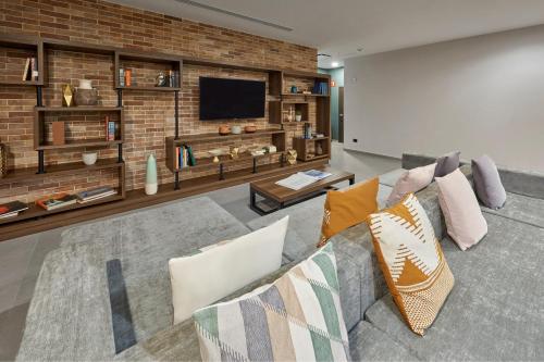 TV o dispositivi per l'intrattenimento presso City Express Plus by Marriott Tijuana
