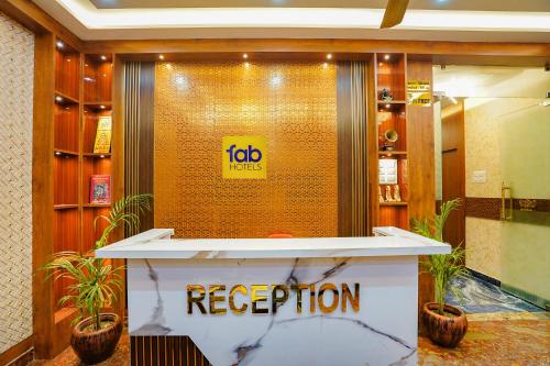 Vstupní hala nebo recepce v ubytování FabHotel Siddhant