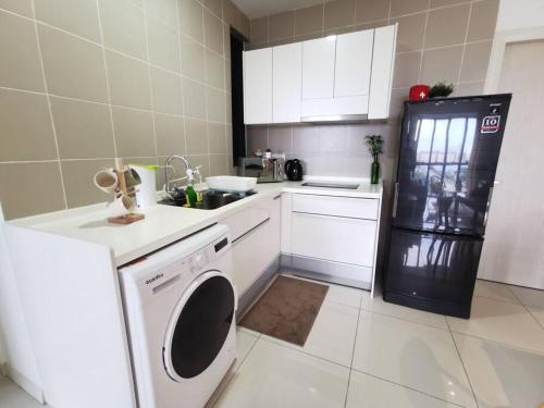 Η κουζίνα ή μικρή κουζίνα στο D 2 Rooms PJ Near SunwayPyramid 100MbpsWifi 中文房东