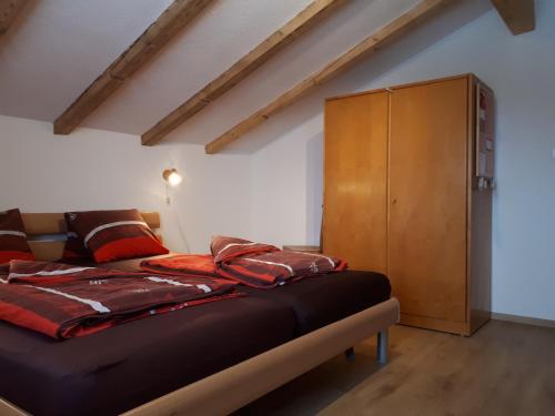 Postelja oz. postelje v sobi nastanitve Ferienwohnung Tschudiboden