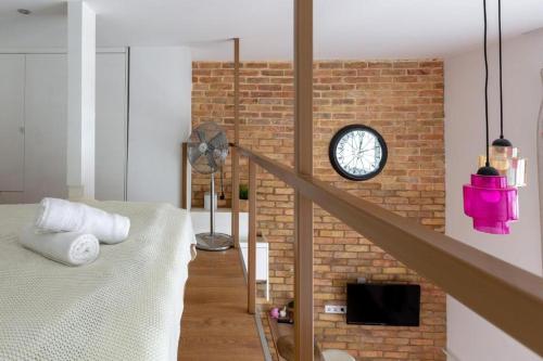 Panorama apartment Next to the Fashion Str. 1056 Budapest, 3 Duna utca kép - 3
