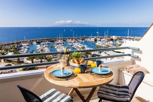 Stunning Sea View Apartment