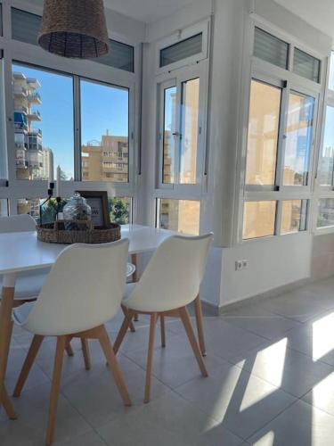 Soleado y luminoso apartamento