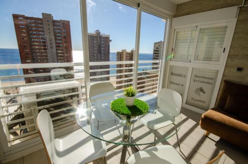 CABALLOS PREMIUM 16-F Levante Beach