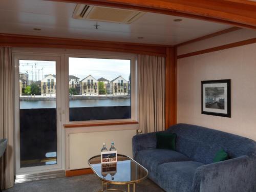 Sunborn London Yacht Hotel Image