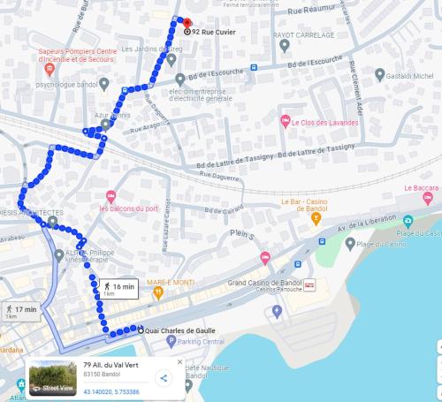 Une carte d'une ville fermée dans l'établissement Le jardin de Flo à Bandol, à Bandol