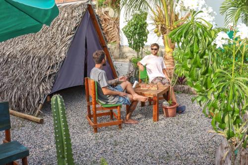 Back to the Beach Hostel - Pipa