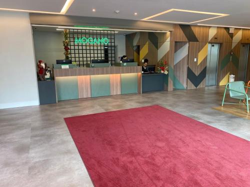 Lobi atau kawasan kaunter penerimaan di Mogano Business Hotel- ELETROPOSTO