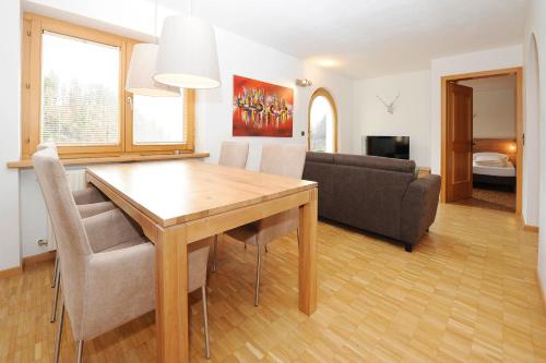 Ferienwohnung mit Terrasse und Fernblick