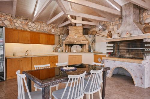 Gallery image of Jessica Luxury Villa in Agios Nikolaos