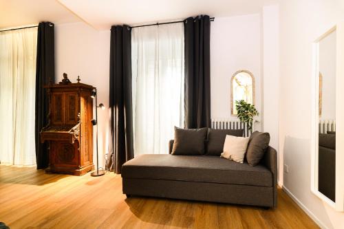 Central near Vatican by NDP rent