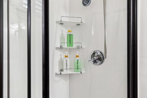 Fotografie z fotogalerie ubytování Newly Renovated Tremont Treasure I Cozy + Modern v destinaci Cleveland