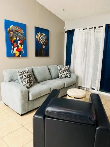 2bdrm Home near Orl Fairgrd, Downtwn, Wekiva Sprng photo 1