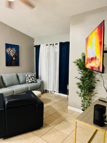 2bdrm Home near Orl Fairgrd, Downtwn, Wekiva Sprng photo 6