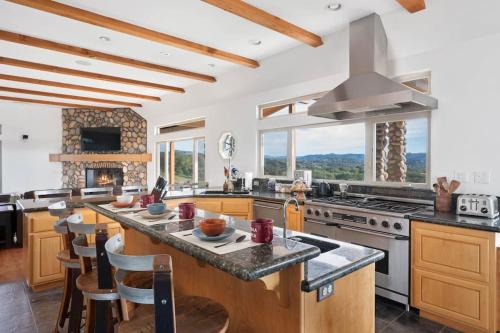 Kjøkken eller kjøkkenkrok på Private Ranch Retreat