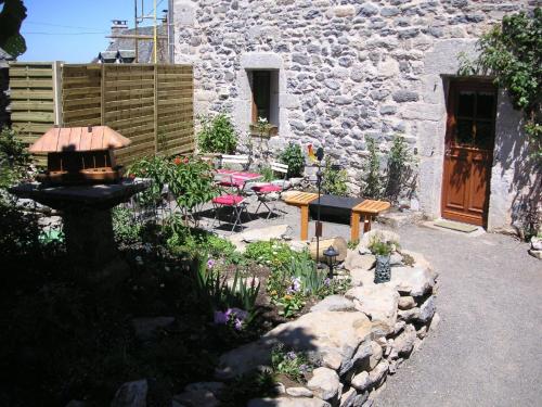 Gîte Argences-en-Aubrac, 3 pièces, 4 personnes - FR-1-601-486