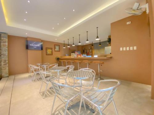 Kuchyň nebo kuchyňský kout v ubytování Valentino's Hotel