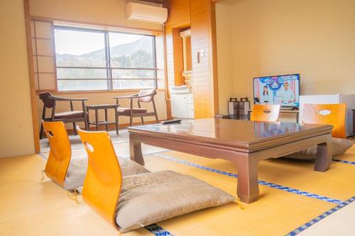 LAISSE PASSE 箱根(HAKONE)