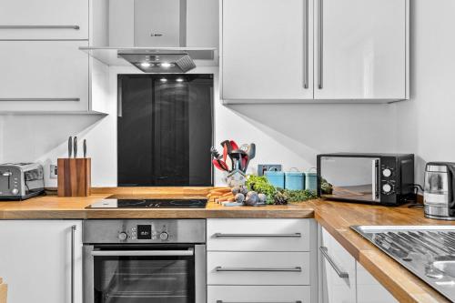Dapur atau dapur kecil di 17 At The Beach, Torcross