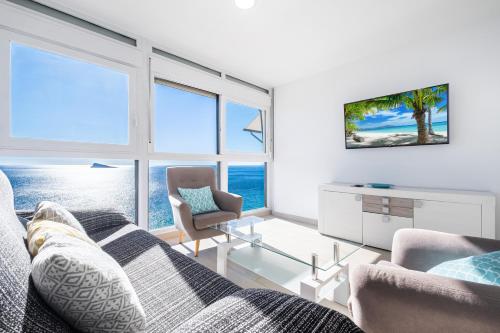 Santa Margarita Deluxe 14-D Levante Beach