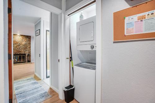 Fotografie z fotogalerie ubytování Cozy Nest Condo in Welches v destinaci Mount Hood Village