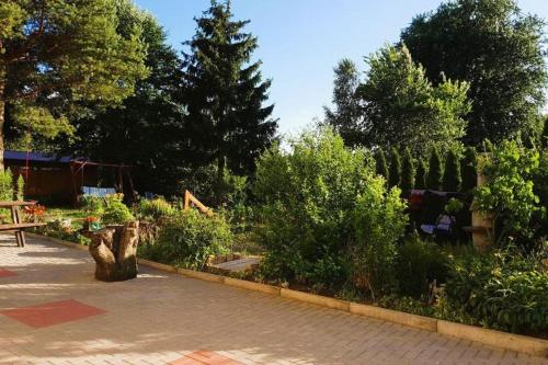 Κήπος έξω από το Olszyna Pod Brzozą