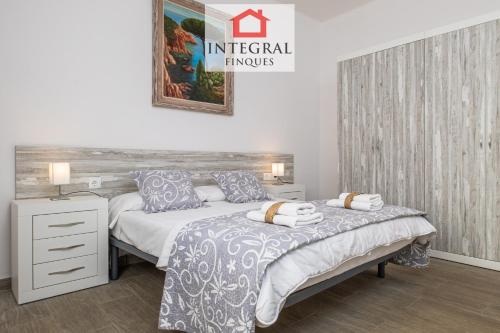 Postel nebo postele na pokoji v ubytování Sea La Vie Home Palamós