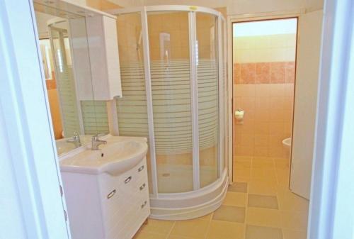 Kúpeľňa v ubytovaní Vis Mirja Apartment 1