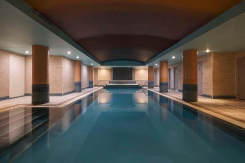 Bazén v ubytování Rydges Darling Square Apartment Hotel nebo v jeho okolí