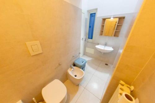 Ένα μπάνιο στο Alkimia