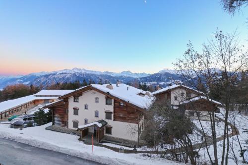 Charmant appartement avec vue sur les montagnes
