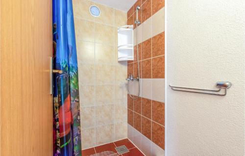 A bathroom at 1 Bedroom Lovely Home In Vrgorac