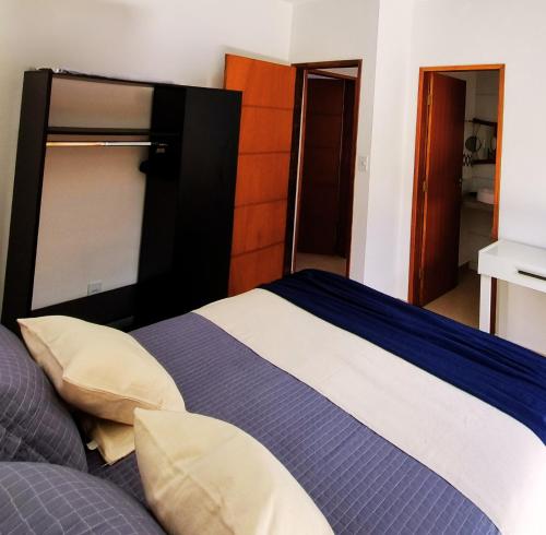 Ένα ή περισσότερα κρεβάτια σε δωμάτιο στο Casa.Km0