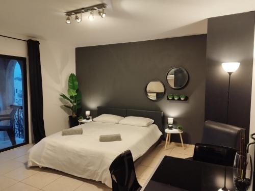 303 St Lazaros View Studio