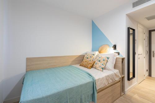 Postel nebo postele na pokoji v ubytování Micampus Salamanca Student Residence