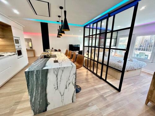 GATU PREMIUM Deseo Piso de Lujo con Parking " Preferente mayores de 25 años y familias "