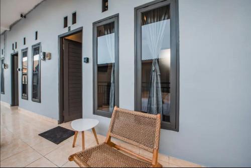 Posezení v ubytování Canggu Apartments: Studio+Kitchen / Batu Bolong-A2