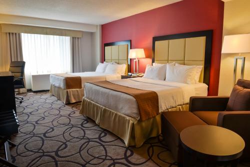 Holiday Inn Montreal Centre Ville Downtown, an IHG Hotel Image