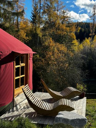 Příroda nedaleko luxury tent