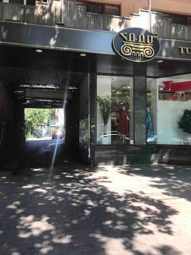 Mesrop Mashtoc Ave. – Photos 2