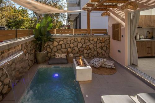 Saint Zoe Suites