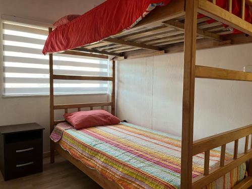 Ένα ή περισσότερα κρεβάτια σε δωμάτιο στο Casa Miramar