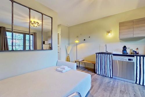 La Villa Dupont d'Avignonにあるベッド