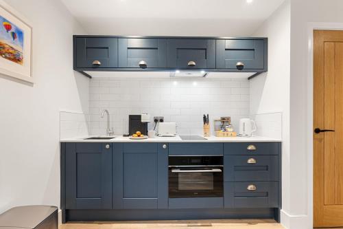 Rock Mill Apt 1 with Terrace – Photos 5