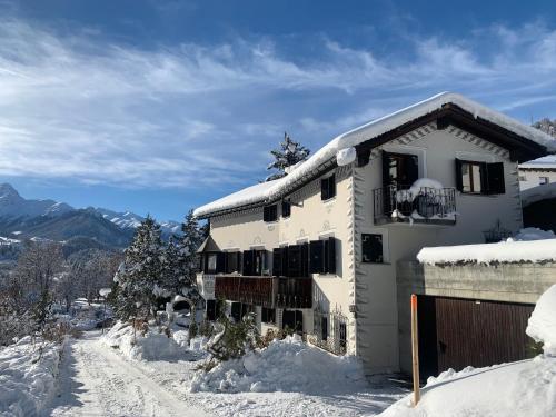 Nespecifikovaný výhled na hory nebo výhled na hory při pohledu z apartmánu